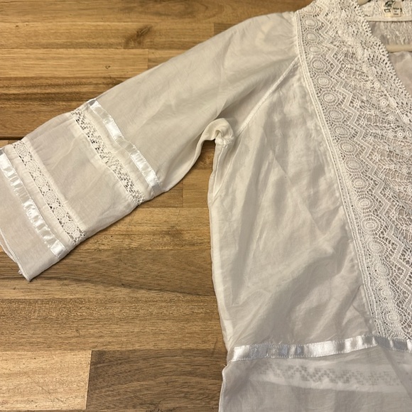 ANTHROPOLOGIE ⭐️ TINY LACE BLOUSE - Picture 8 of 13